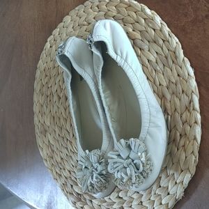 Ivory Halogen zipper back flats